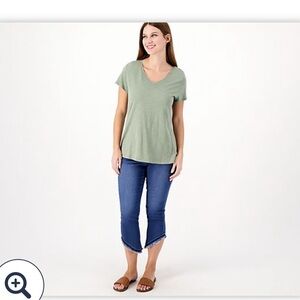 NWOT Belle by Kim Gravel pull on denim released,crop pant,curve hem, size 12p